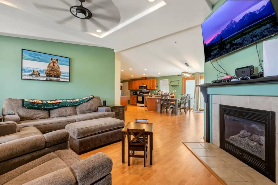 1152 E 3rd Avenue, Sheridan, WY 82801 - #3