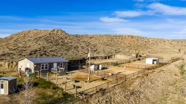 1342 Sussex Road, Kaycee, WY 82639