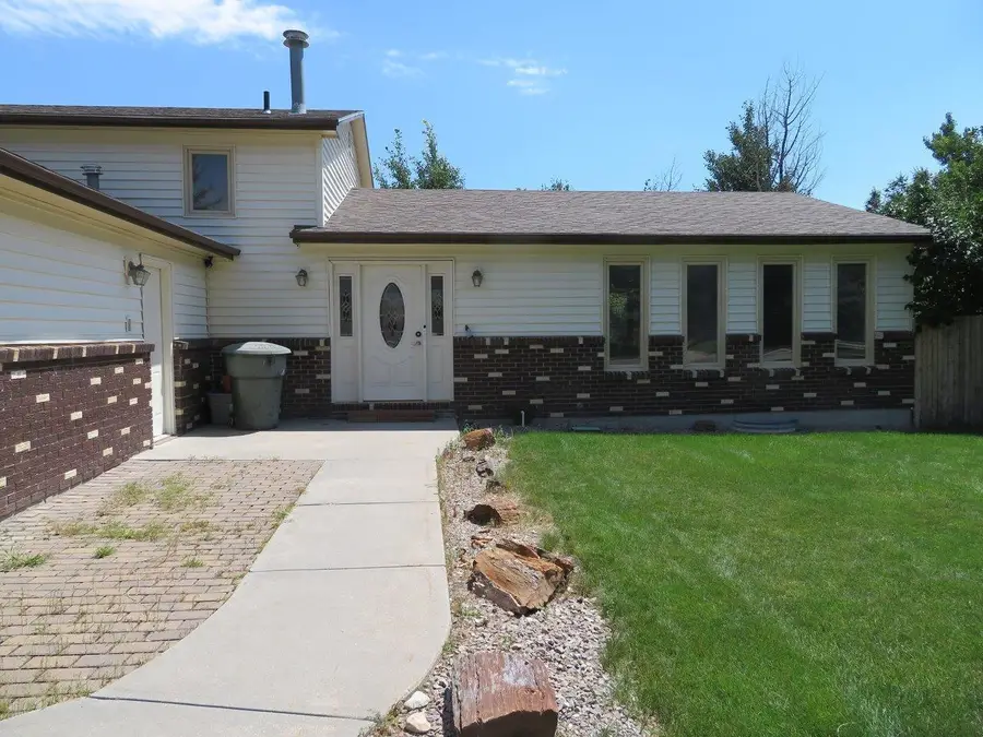 1001 Cheshire Street, Casper, WY 82609 - #2