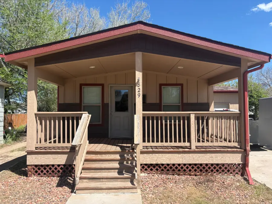 829 S Sheridan Avenue, Sheridan, WY 82801 - #2