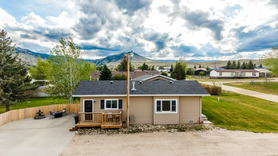 2851 W 2nd Avenue, Buffalo, WY 82834 - #2