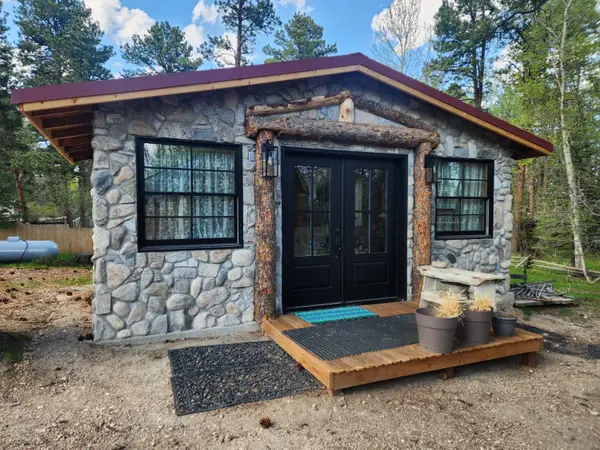11 Wagon Box Road, Story, WY 82842