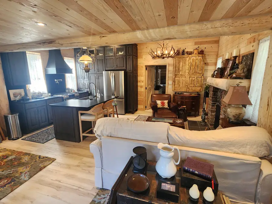 11 Wagon Box Road, Story, WY 82842 - #3