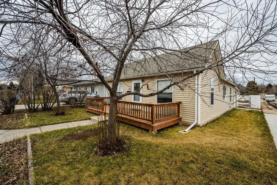 704 Emerson Street, Sheridan, WY 82801 - Image #3