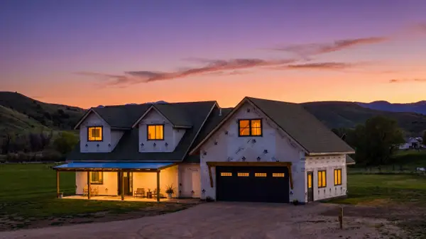 16 Oxbow Ranch Road, Sheridan, WY 82801