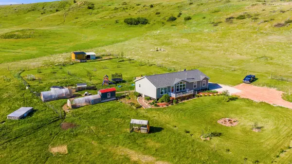 490 Cat Creek Road, Sheridan, WY 82801