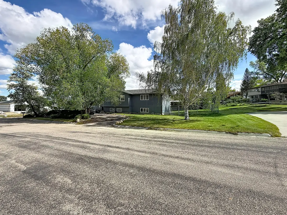 155 E Keays Street, Buffalo, WY 82834 - #1