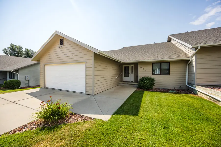601 W Hogerson Street #1 E, Buffalo, WY 82834 - #2