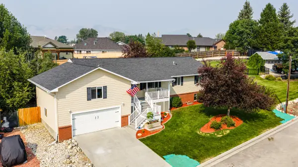 906 Delaware Drive, Buffalo, WY 82834