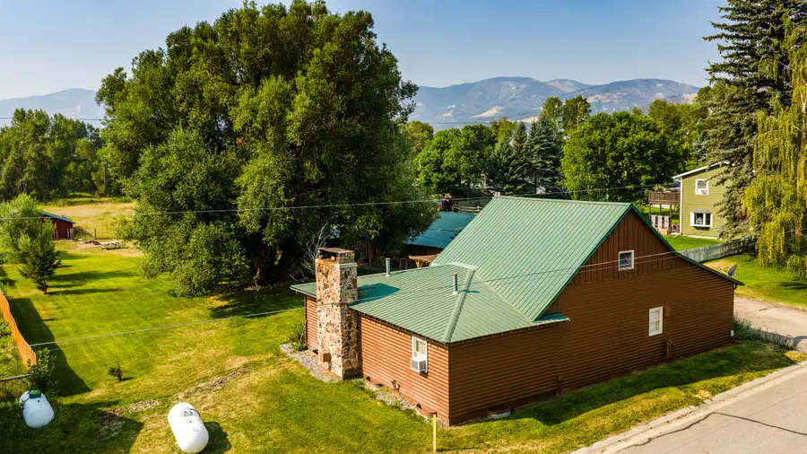 435 W Fourth Avenue, Dayton, WY 82836 - #2