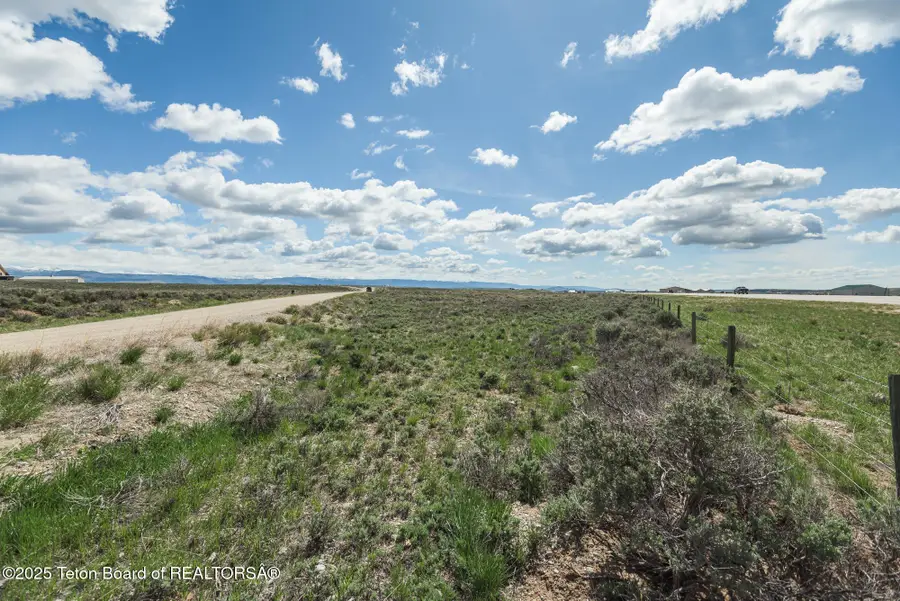 Lot 2, Bridle Bit Ln, Pinedale, WY 82941 - #3