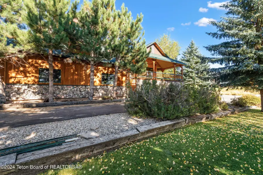 507 W Elkhorn Drive, Star Valley Ranch, WY 83127 - Image #3