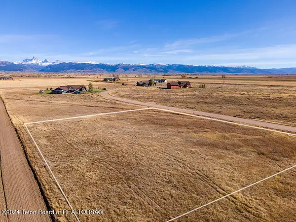 3829 Saddle Bluff Trail, Tetonia, ID 83452