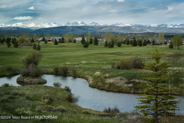 26 Birdie Lane, Pinedale, WY 82941