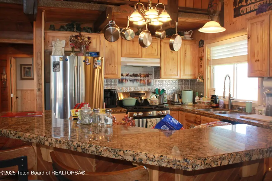 588 S Oak Street, La Barge, WY 83123 - Image #2