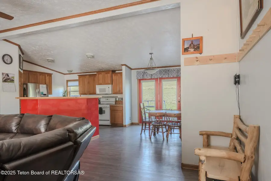 58 Blackhawk Trail, Boulder, WY 82923 - Image #3