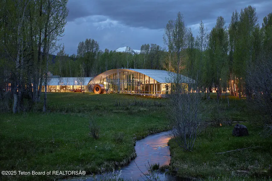 1120 S Thunder Road, Wilson, WY 83014 - Image #2