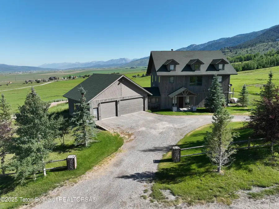 321 Western Sky Drive, Etna, WY 83118 - Image #2