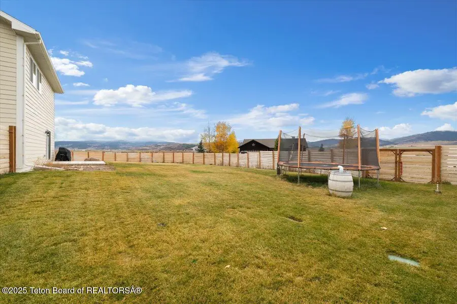 365 Little Greys Lp, Etna, WY 83118 - Image #2