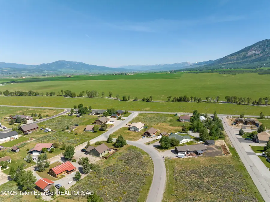 365 Scrub Oak Drive, Star Valley Ranch, WY 83127 - Image #2