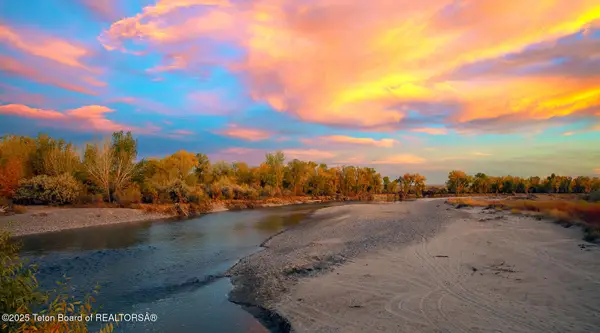 338 Gas Hills Road, Riverton, WY 82501