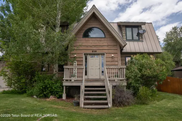 939 W Stuart Street, Pinedale, WY 82941