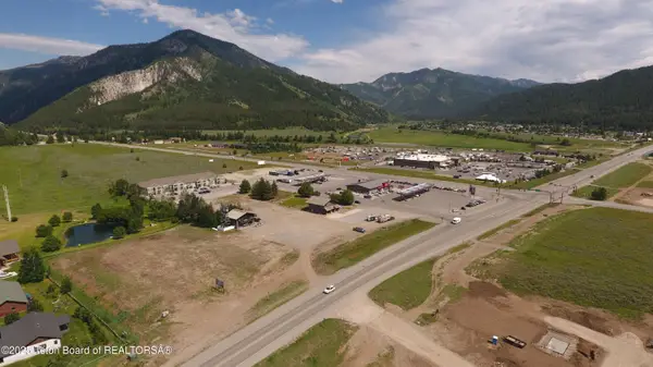 50 W Ushwy 26, Alpine, WY 83128