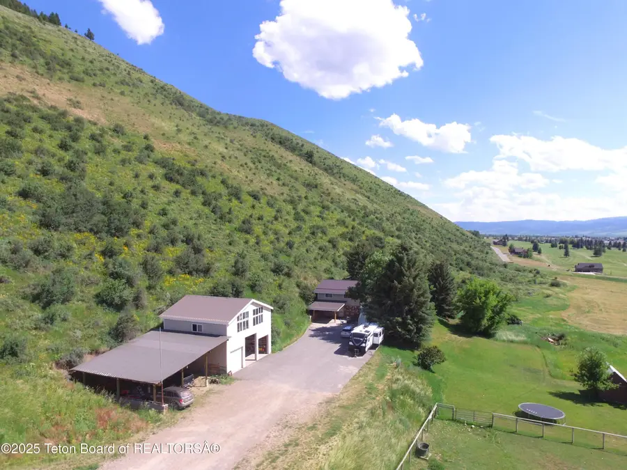 870 Sky View Lane., Afton, WY 83110 - Image #2