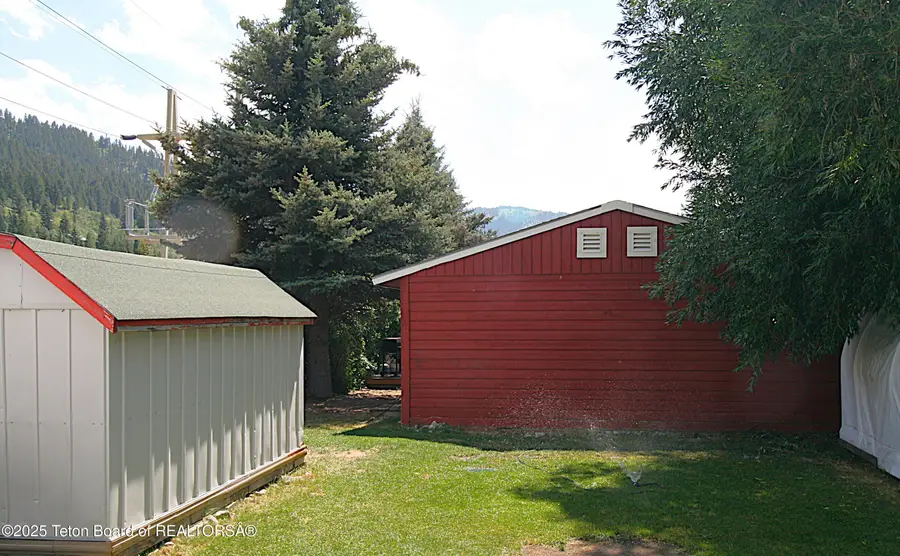 1675 E J-w Drive, Jackson, WY 83001 - Image #3