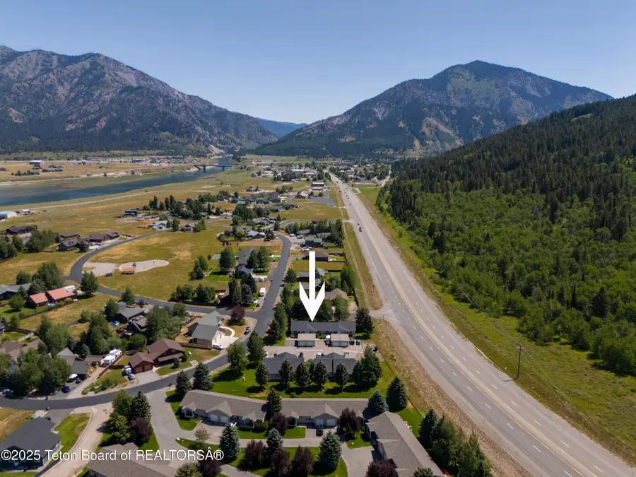 500 Snake River Drive #2, Alpine, WY 83128 - Image #3