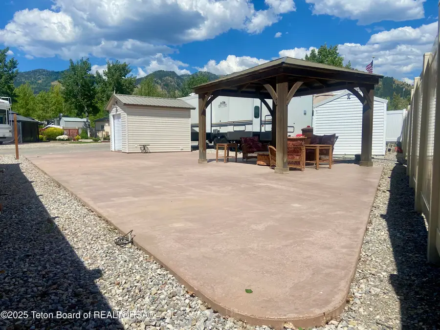 226 Oxbow Drive, Thayne, WY 83127 - Image #3
