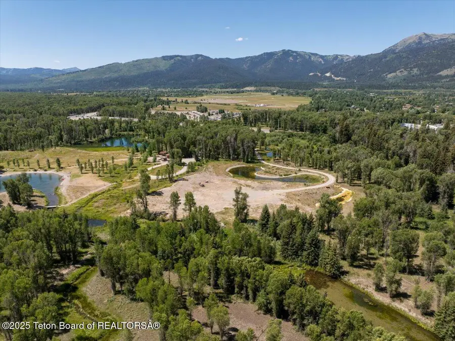 4260 W River Springs Drive, Wilson, WY 83014 - Image #3