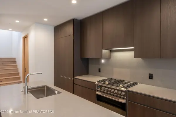 165 N Glenwood Street #23, Jackson, WY 83001