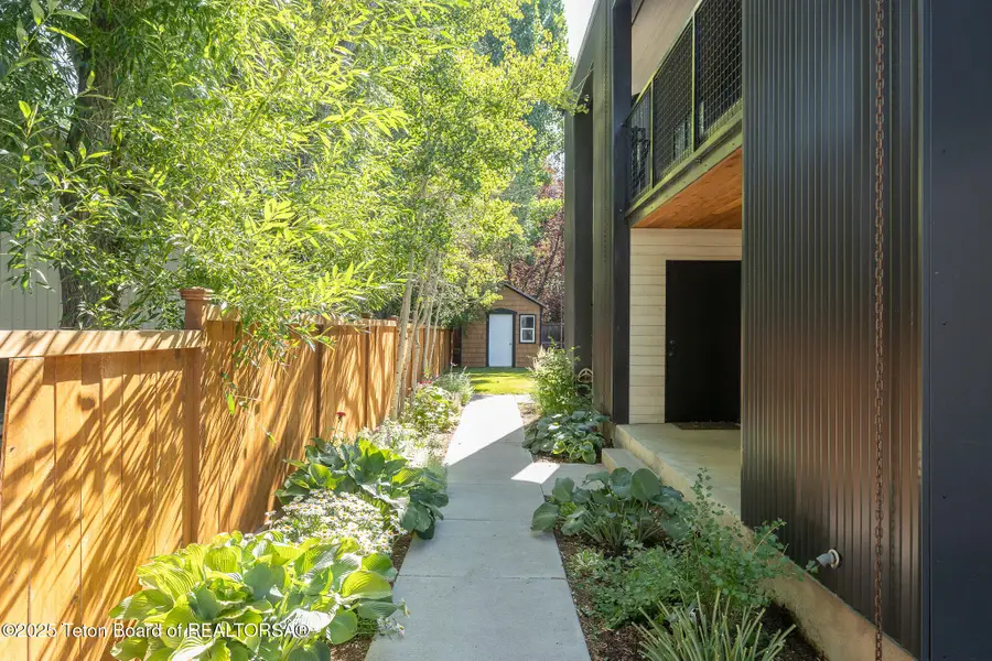 265 Crabtree Lane, Jackson, WY 83001 - Image #3