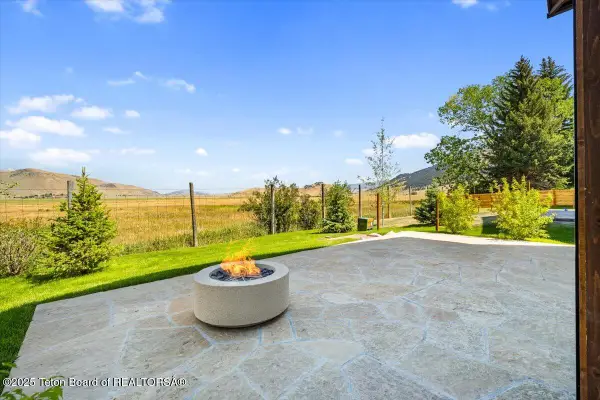 405 Teton Avenue, Jackson, WY 83001