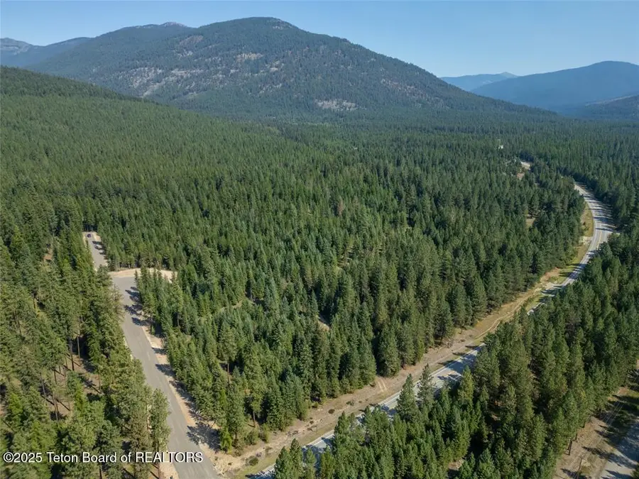 50 Hines Road, Yaak, MT 59935 - Image #2