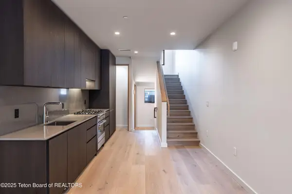 165 N Glenwood Street #22, Jackson, WY 83001