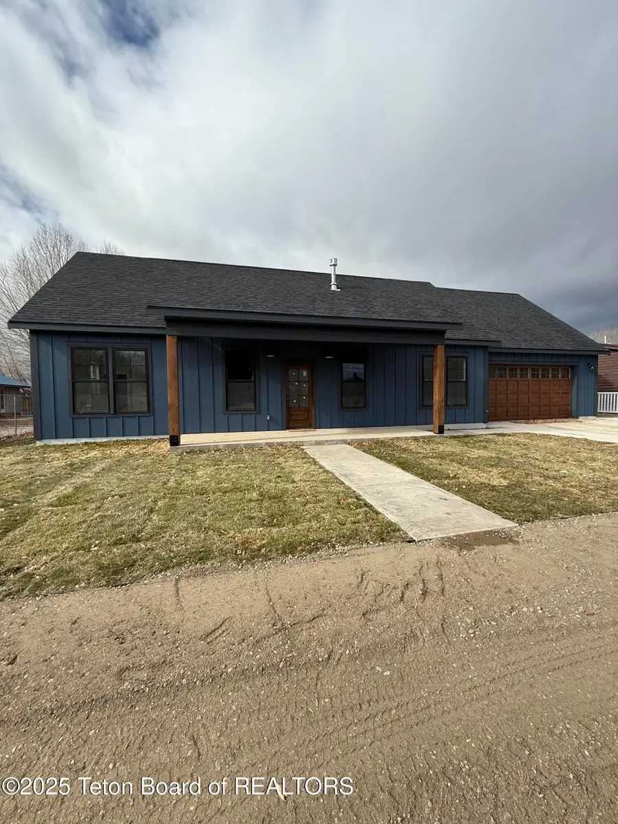 478 S Jackson, Pinedale, WY 82941 - Image #2