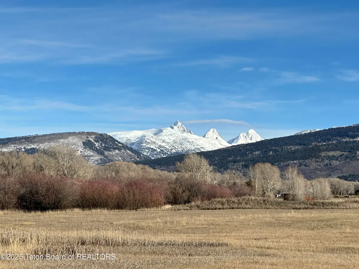 6512 Fox Springs Drive, Victor, ID 83455 - Image #1