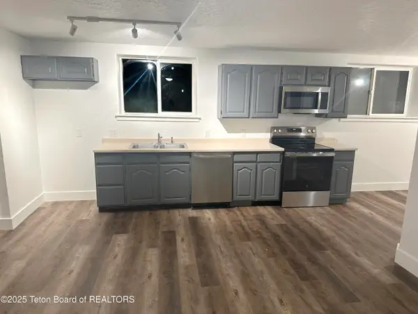 555 W Deer Drive #301, Jackson, WY 83001