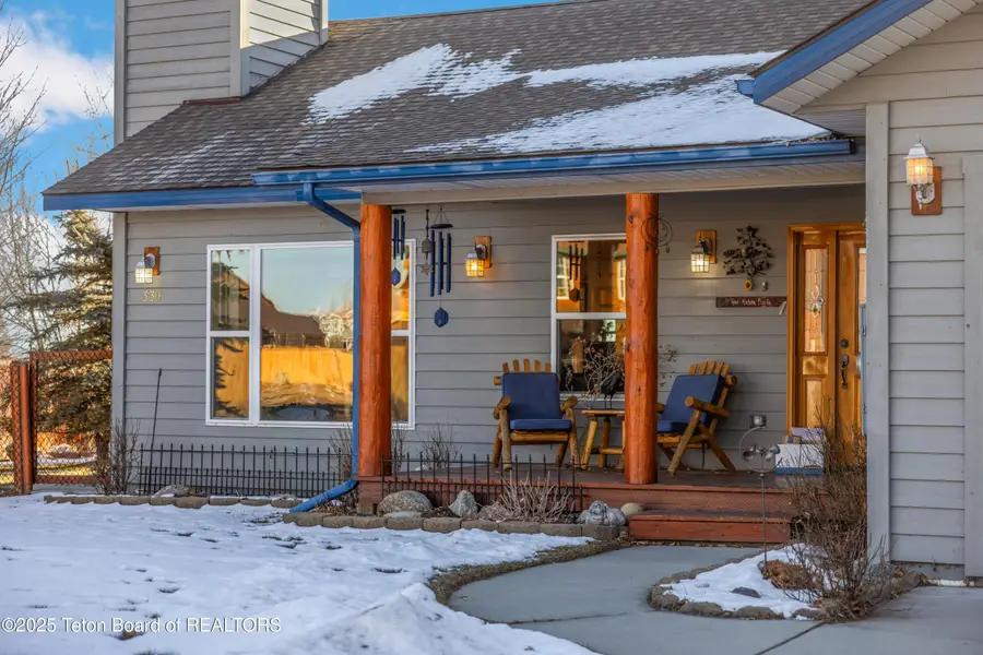 330 Meadowood Street, Pinedale, WY 82941 - Image #2