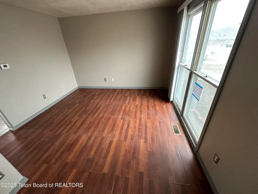 2020 Johnson Avenue, Rock Springs, WY 82901 - Image #2