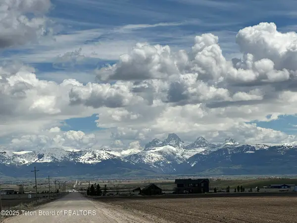 8480 Fawn Ridge Lane, Tetonia, ID 83452