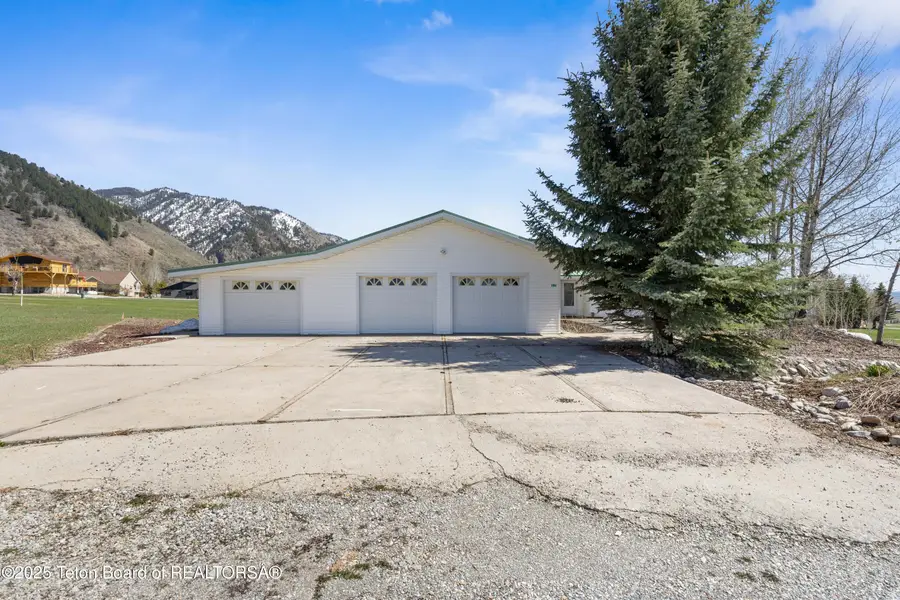 52 Solitude Circle, Star Valley Ranch, WY 83127 - Image #2
