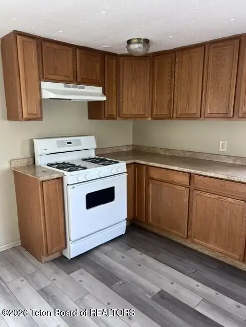 706 Star Avenue, Kemmerer, WY 83101 - #3