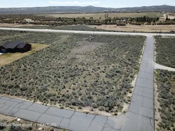 4 Goose Lane, Pinedale, WY 82941