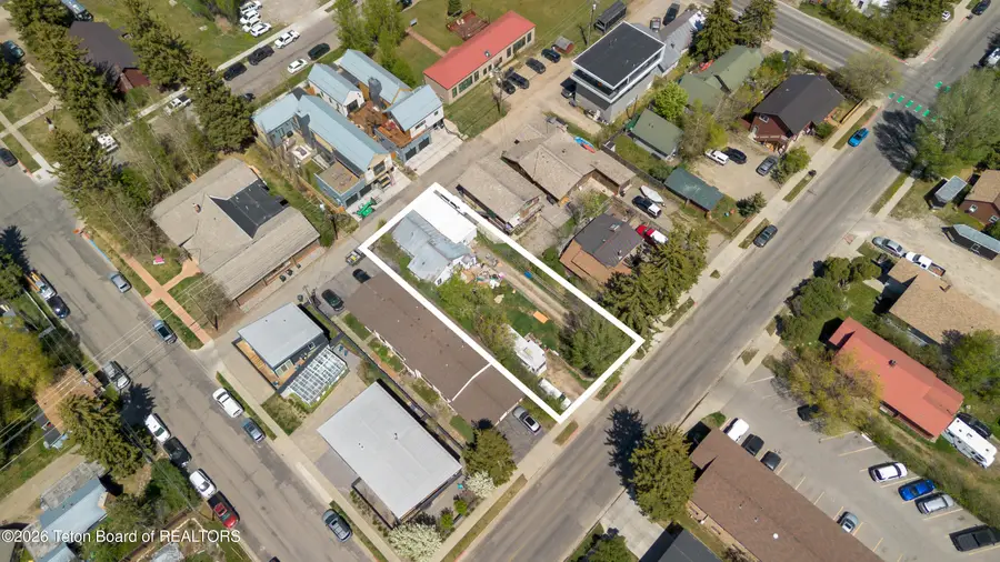 125 E Kelly Avenue, Jackson, WY 83001 - #2