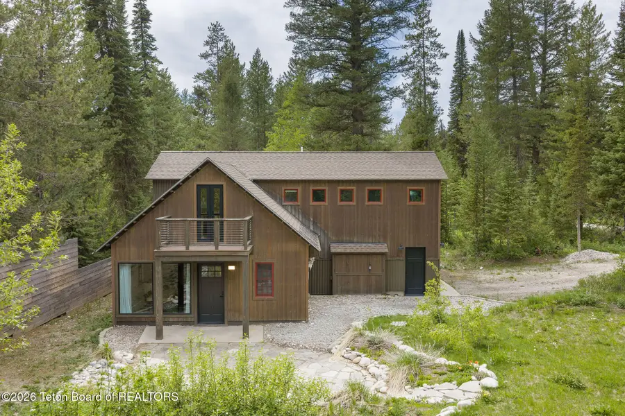 386 Spruce Street, Alpine, WY 83128 - #2