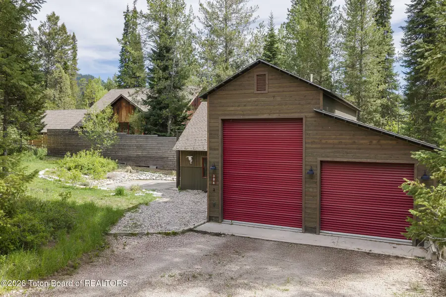 386 Spruce Street, Alpine, WY 83128 - #3