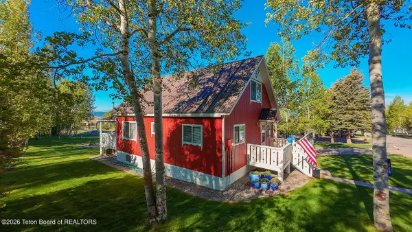 928 Vista Drive, Star Valley Ranch, WY 83127